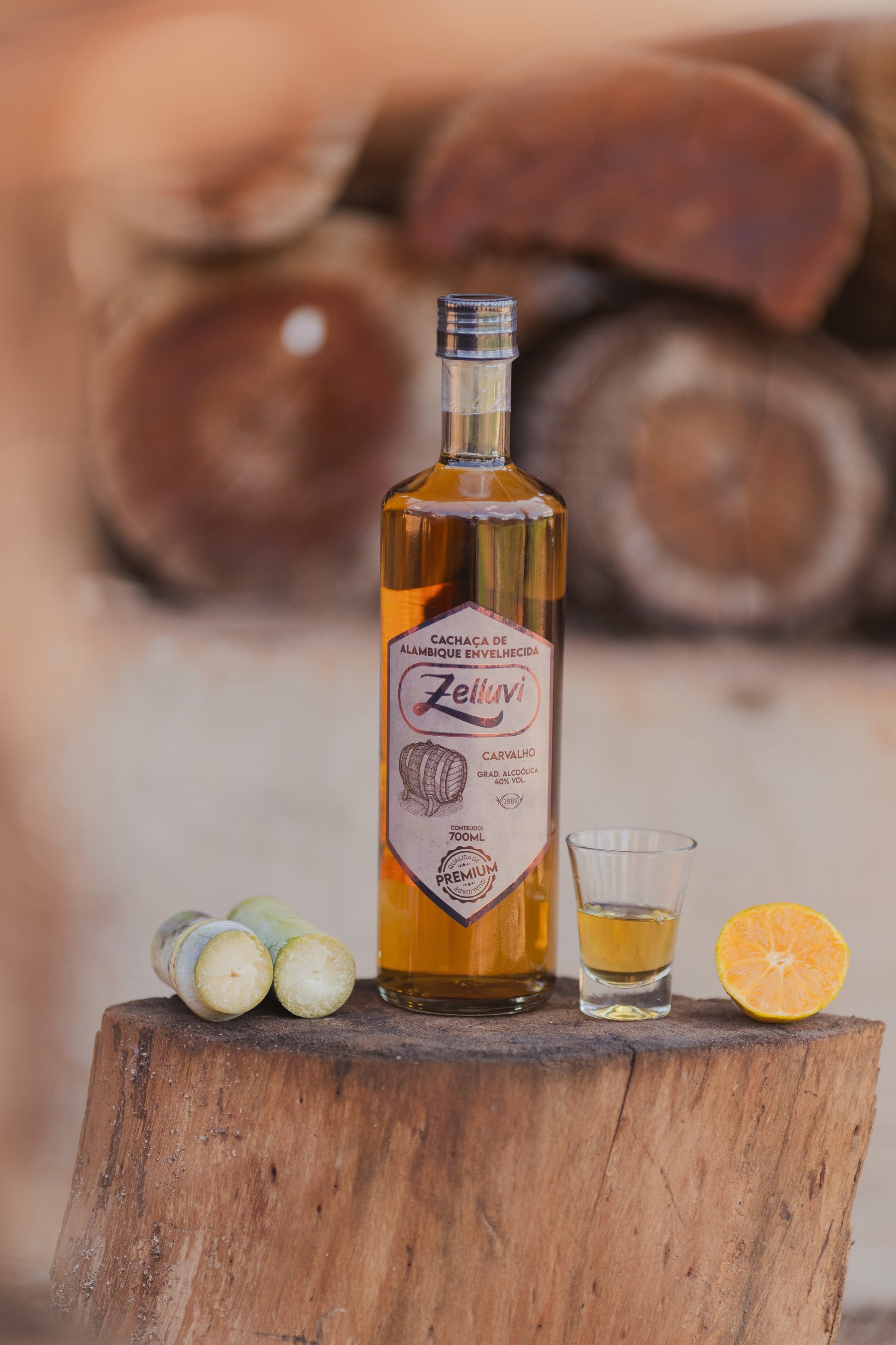 Cachaça de Alambique Envelhecida – Carvalho Premium