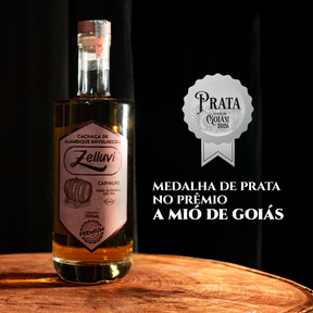 Cachaça de Alambique Envelhecida – Carvalho Premium